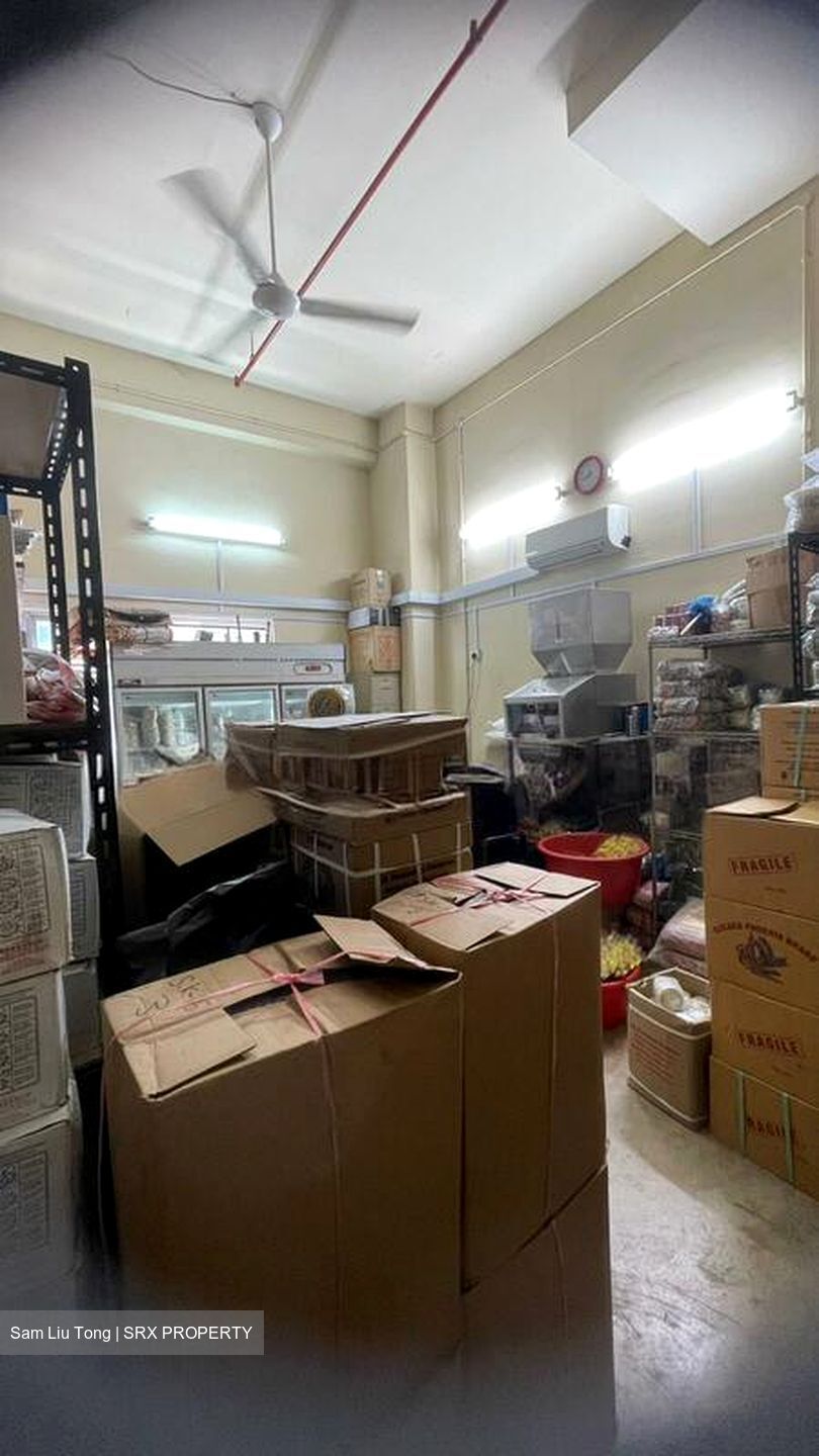 Ubi Centre (D14), Factory #502739701